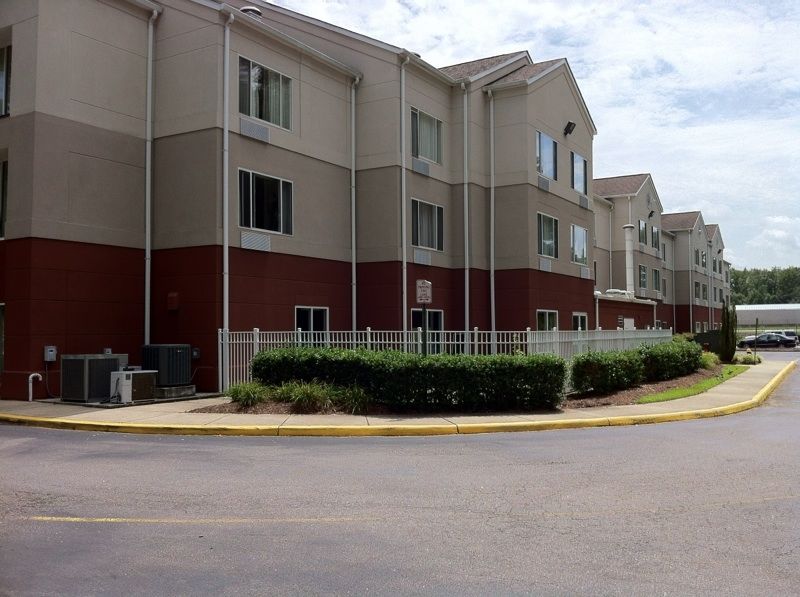 Studios And Suites 4 Less - Gum Road Chesapeake Exterior photo